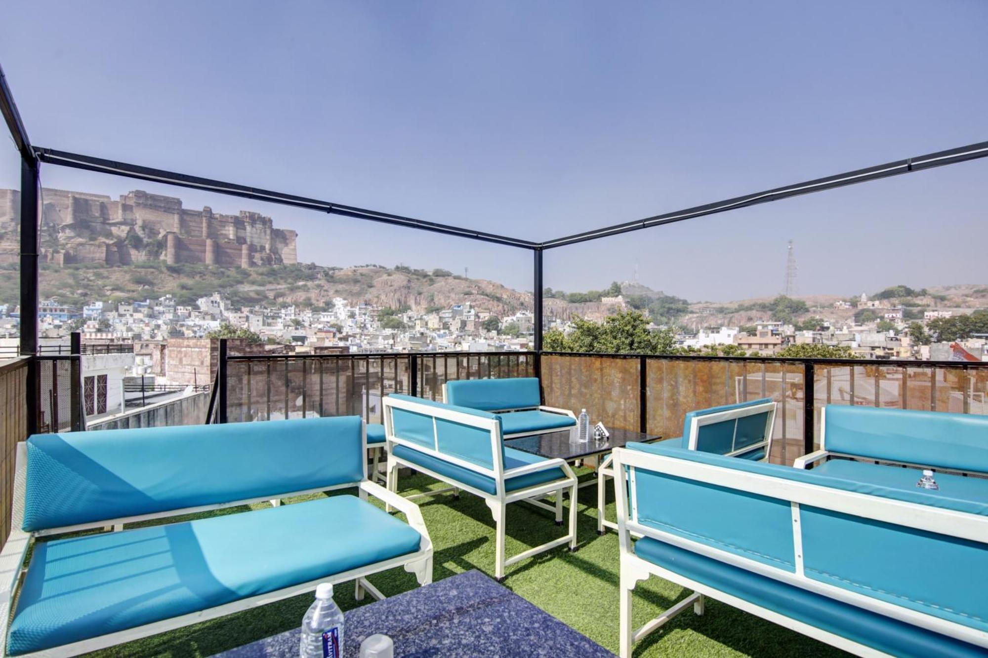 Hotel The Club Hichki à Jodhpur  Extérieur photo
